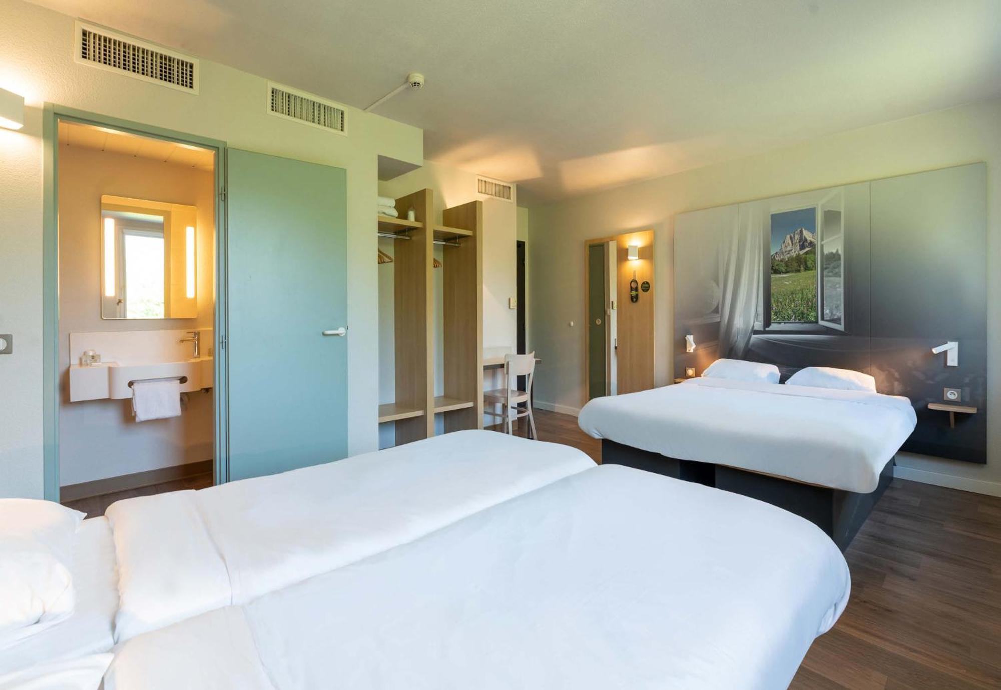 B&B Hotel Saint Jean De Maurienne Sainte-Marie-de-Cuines Екстер'єр фото