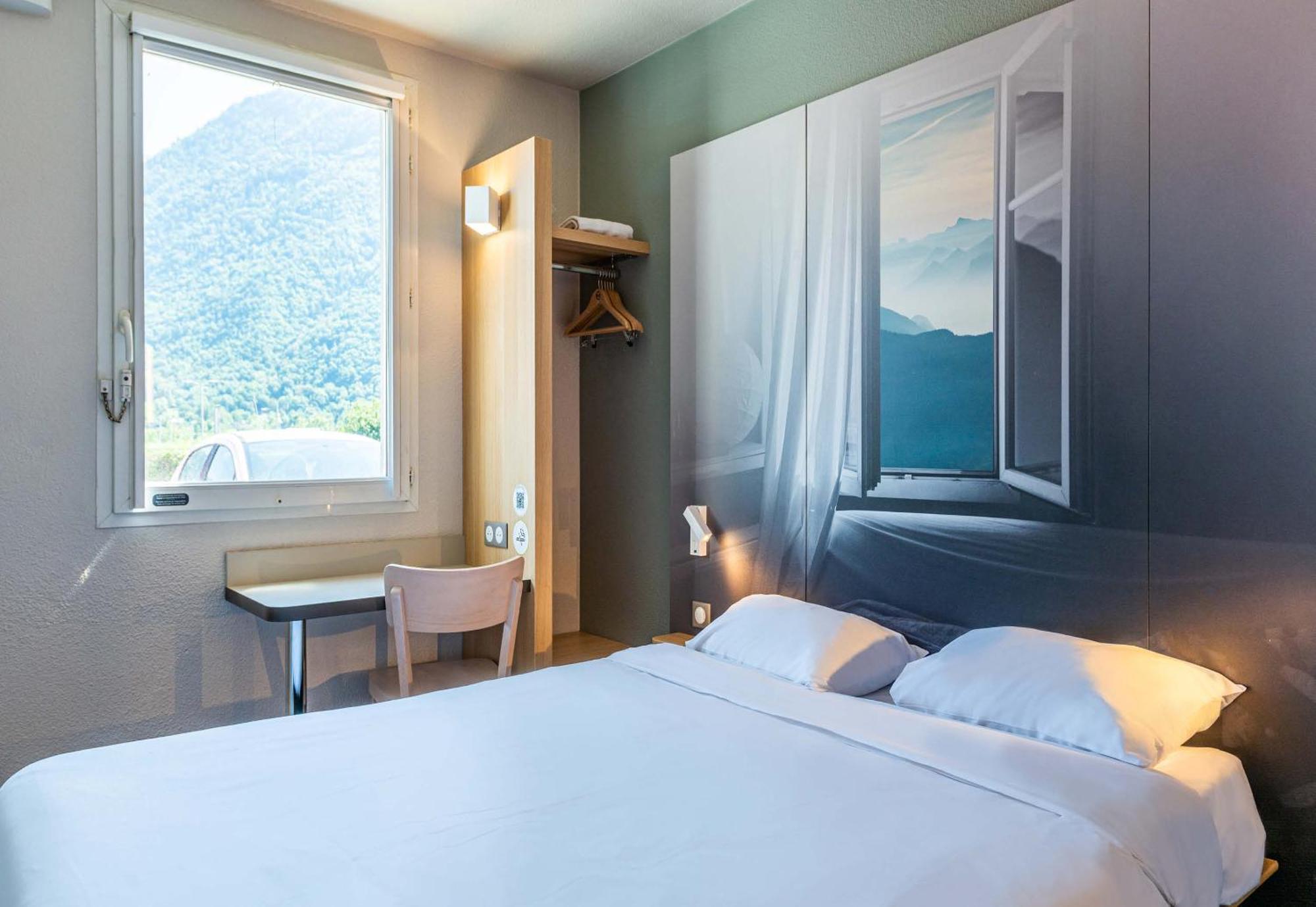 B&B Hotel Saint Jean De Maurienne Sainte-Marie-de-Cuines Екстер'єр фото