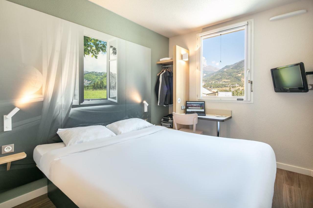 B&B Hotel Saint Jean De Maurienne Sainte-Marie-de-Cuines Екстер'єр фото