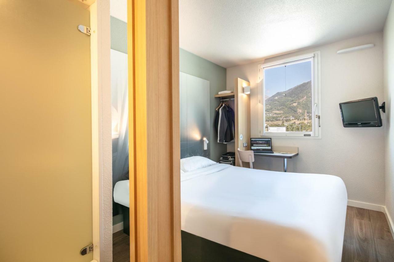 B&B Hotel Saint Jean De Maurienne Sainte-Marie-de-Cuines Екстер'єр фото